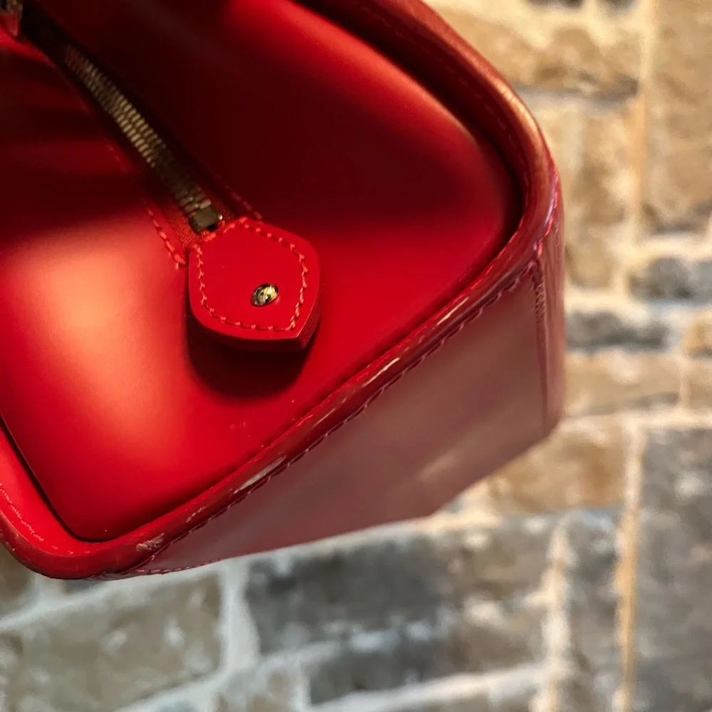 Louis Vuitton red epi leather pont neuf PM handbag preowned condition - Picture 11 of 17